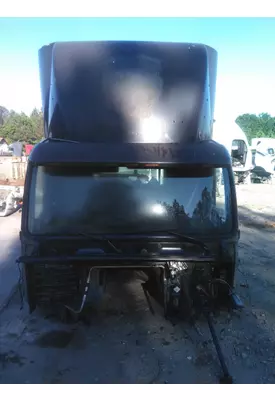 VOLVO VNM CAB