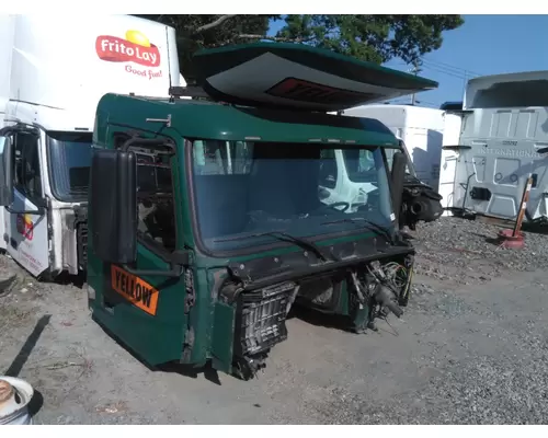 VOLVO VNM CAB