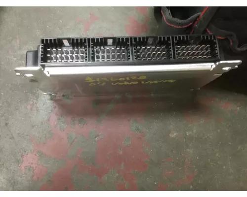 VOLVO VNM CHASSIS CONTROL MODULE (CCM)