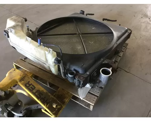 VOLVO VNM COOLING ASSEMBLY (RAD, COND, ATAAC)