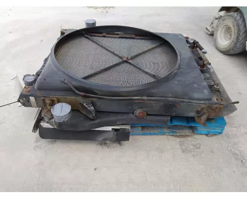 VOLVO VNM COOLING ASSEMBLY (RAD, COND, ATAAC)