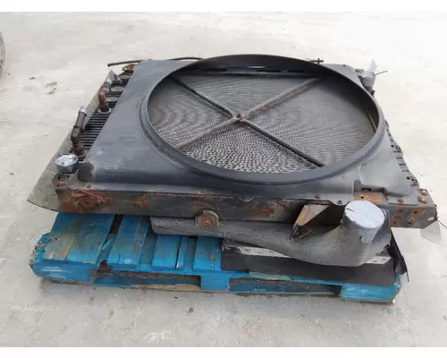 VOLVO VNM COOLING ASSEMBLY (RAD, COND, ATAAC)