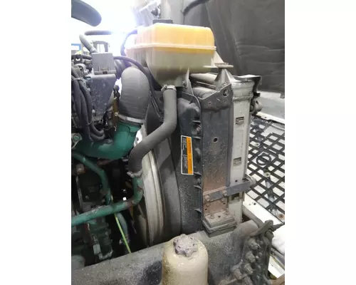VOLVO VNM COOLING ASSEMBLY (RAD, COND, ATAAC)