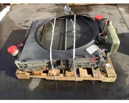 VOLVO VNM COOLING ASSEMBLY (RAD, COND, ATAAC)