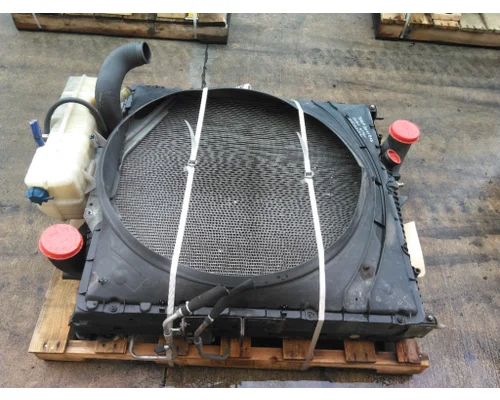 VOLVO VNM COOLING ASSEMBLY (RAD, COND, ATAAC)