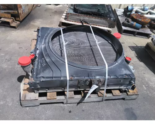 VOLVO VNM COOLING ASSEMBLY (RAD, COND, ATAAC)