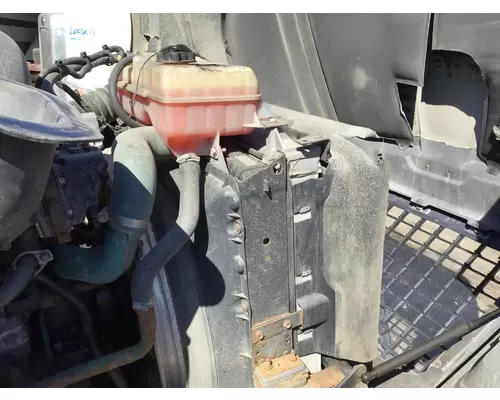 VOLVO VNM COOLING ASSEMBLY (RAD, COND, ATAAC)
