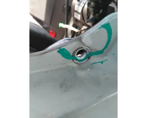 VOLVO VNM COWL