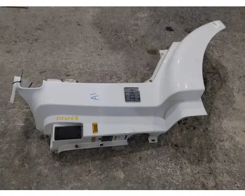 VOLVO VNM COWL