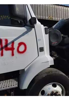 VOLVO VNM COWL