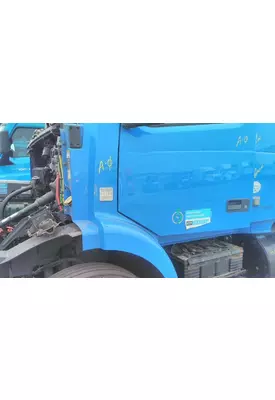 VOLVO VNM COWL