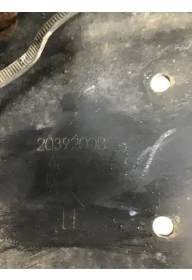 VOLVO VNM CROSSMEMBER