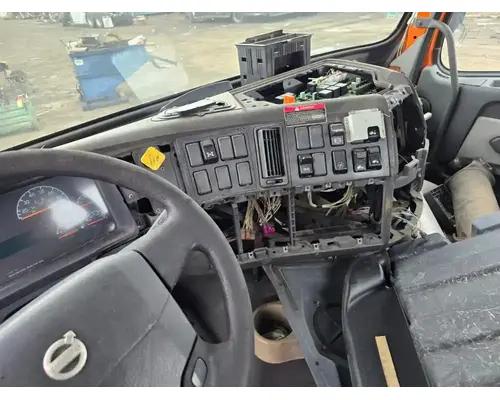 VOLVO VNM Cab Assembly