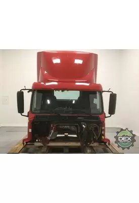VOLVO VNM Cab