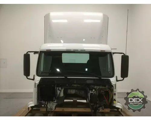 VOLVO VNM Cab