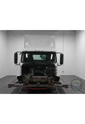 VOLVO VNM Cab
