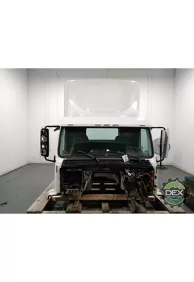 VOLVO VNM Cab