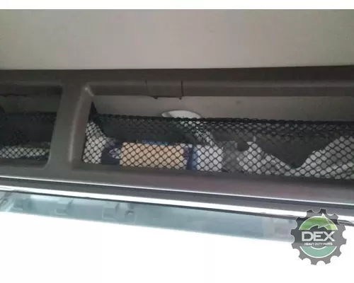 VOLVO VNM Cab