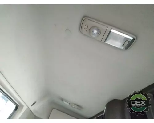 VOLVO VNM Cab