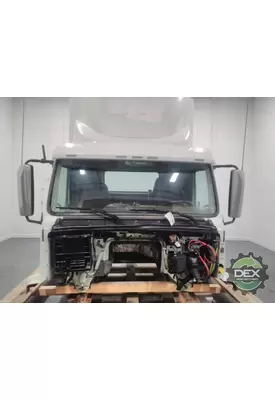 VOLVO VNM Cab