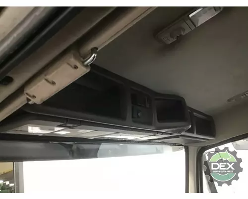 VOLVO VNM Cab