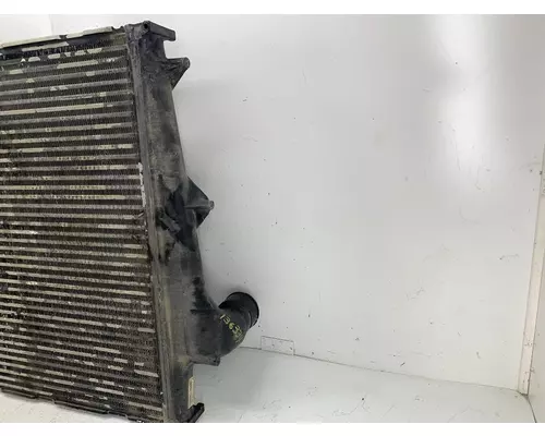 VOLVO VNM Charge Air Cooler (ATAAC)