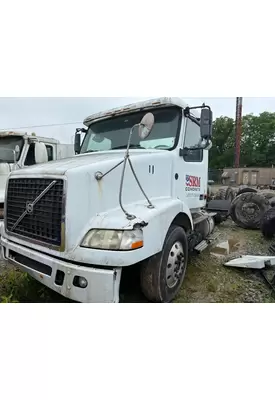 VOLVO VNM Complete Vehicle