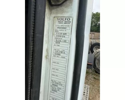 VOLVO VNM Complete Vehicle