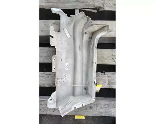 VOLVO VNM Cowl