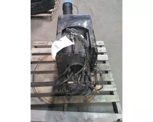 VOLVO VNM DEF TANK