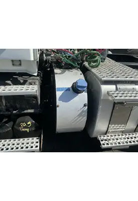 VOLVO VNM DEF Tank