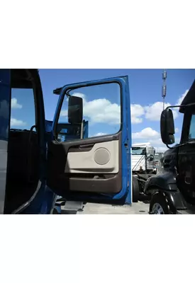 VOLVO VNM DOOR ASSEMBLY, FRONT