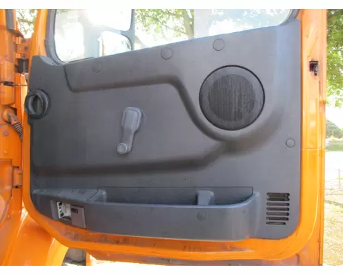 VOLVO VNM DOOR ASSEMBLY, FRONT