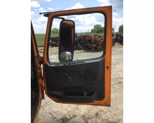 VOLVO VNM DOOR ASSEMBLY, FRONT