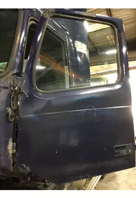 VOLVO VNM DOOR ASSEMBLY, FRONT