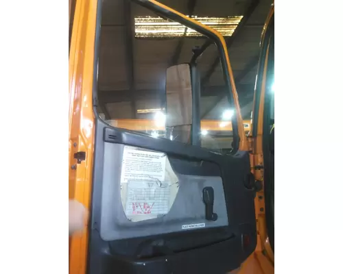 VOLVO VNM DOOR ASSEMBLY, FRONT