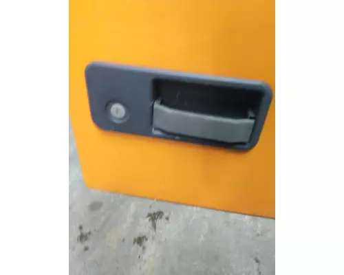 VOLVO VNM DOOR ASSEMBLY, FRONT