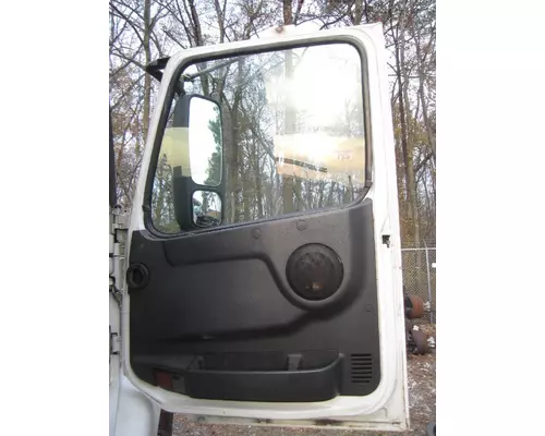 VOLVO VNM DOOR ASSEMBLY, FRONT