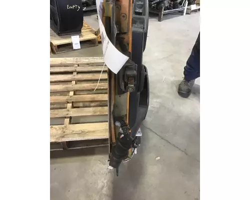 VOLVO VNM DOOR ASSEMBLY, FRONT