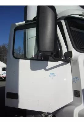 VOLVO VNM DOOR ASSEMBLY, FRONT