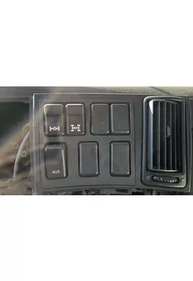 VOLVO VNM Dash/Console Switch