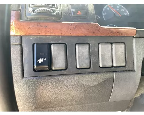 VOLVO VNM DashConsole Switch