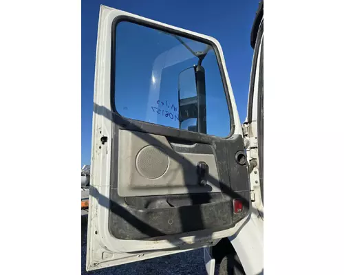 VOLVO VNM Door Assembly, Front