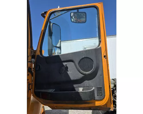 VOLVO VNM Door Assembly, Front