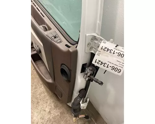 VOLVO VNM Door Assembly, Front