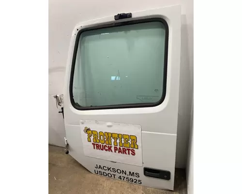 VOLVO VNM Door Assembly, Front