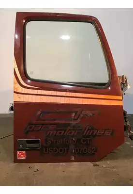 VOLVO VNM Door Assembly