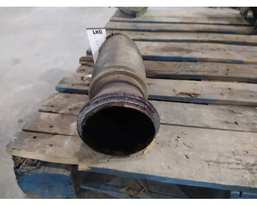 VOLVO VNM EXHAUST PIPE