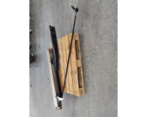 VOLVO VNM EXHAUSTMUFFLER BRACKET