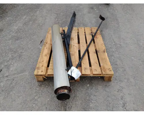 VOLVO VNM EXHAUSTMUFFLER BRACKET